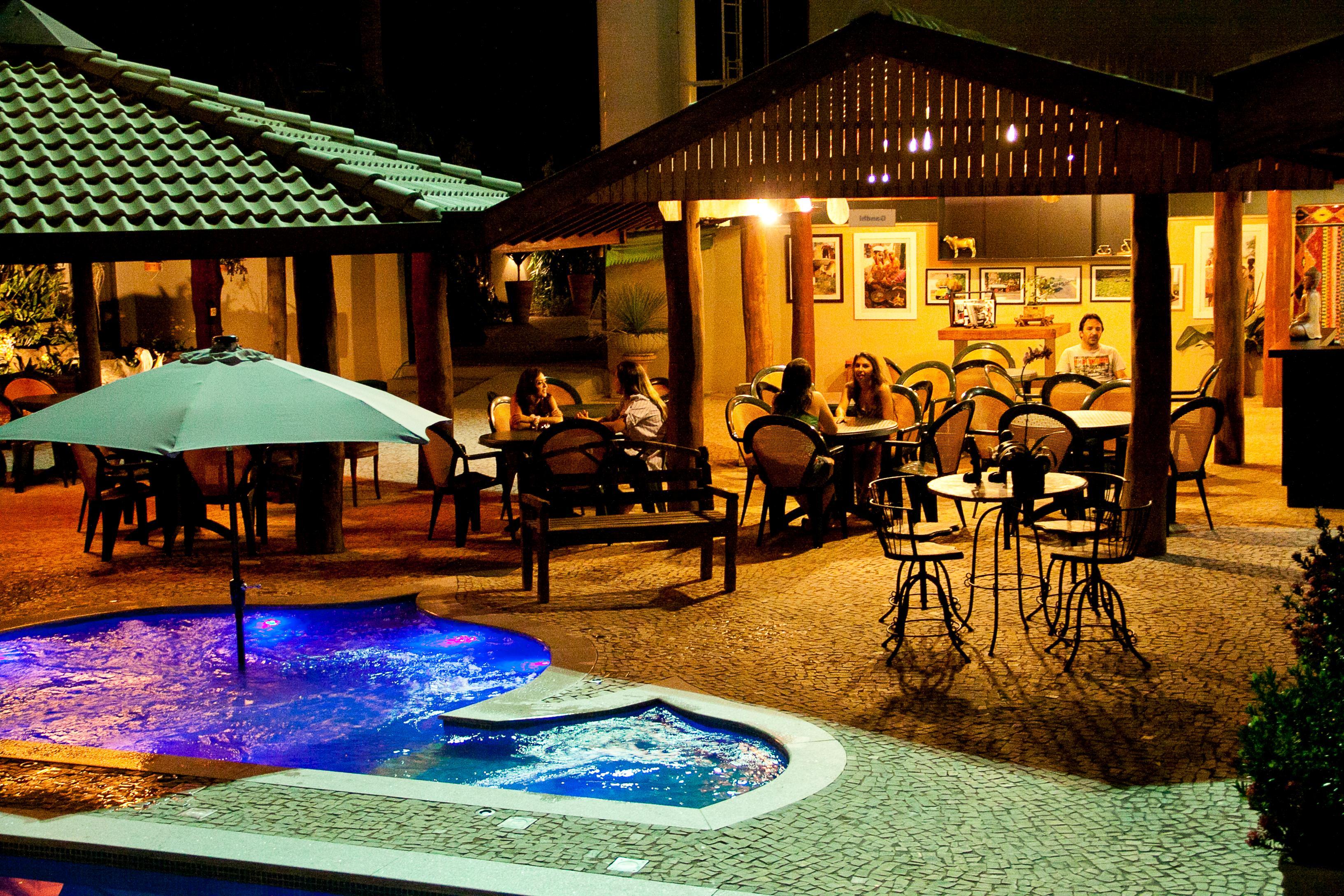 Taj Hotel Tres Lagoas Exterior photo